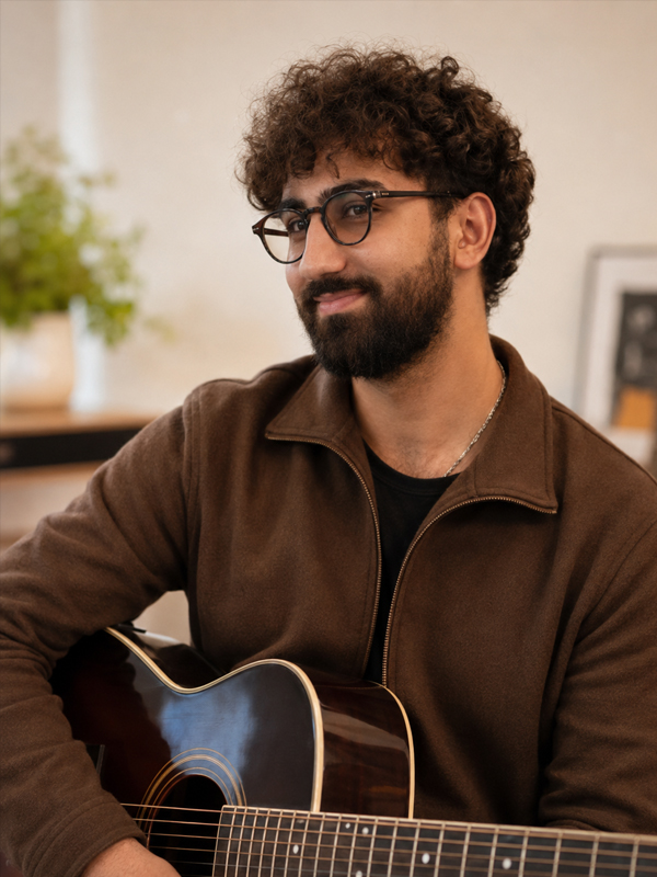 Emre Keleş - Piyano & Gitar Eğitmeni, Birce Öztürk Sanat Akademisi eğitmeni